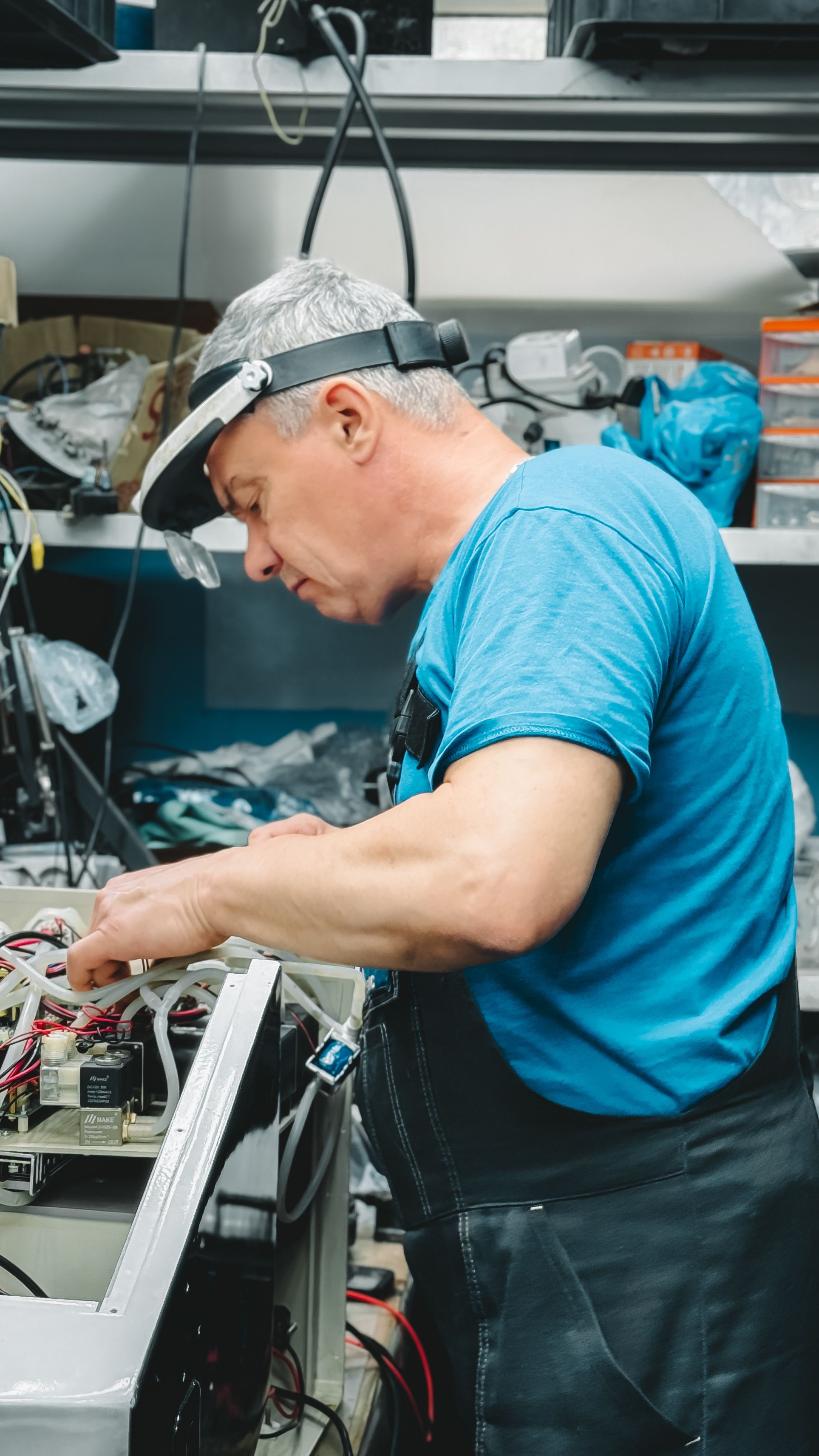 Zibuke OnCall technician providing professional repair service